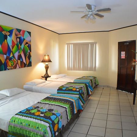 Hotel Los Balcones De 奇南德加 外观 照片