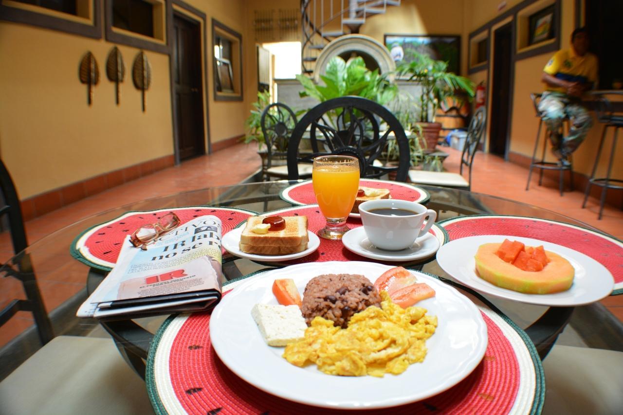 Hotel Los Balcones De 奇南德加 外观 照片
