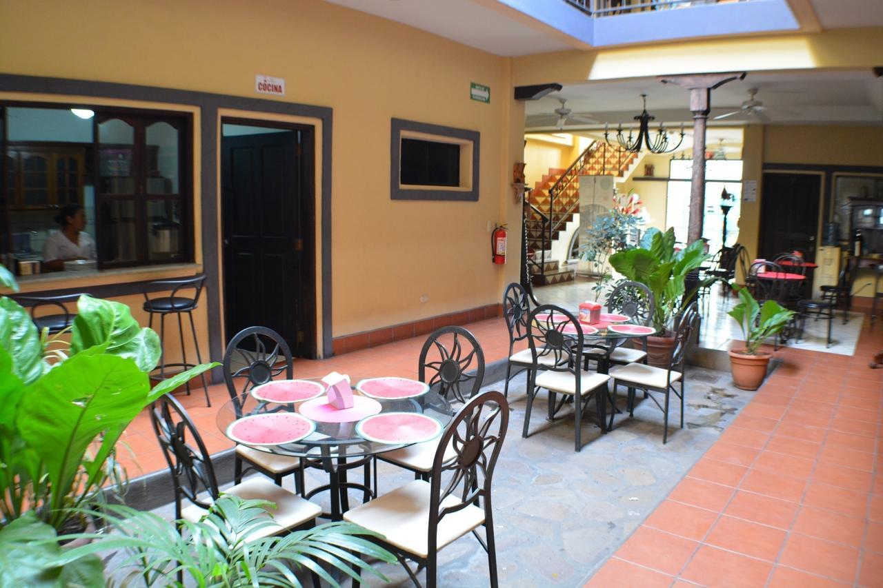 Hotel Los Balcones De 奇南德加 外观 照片