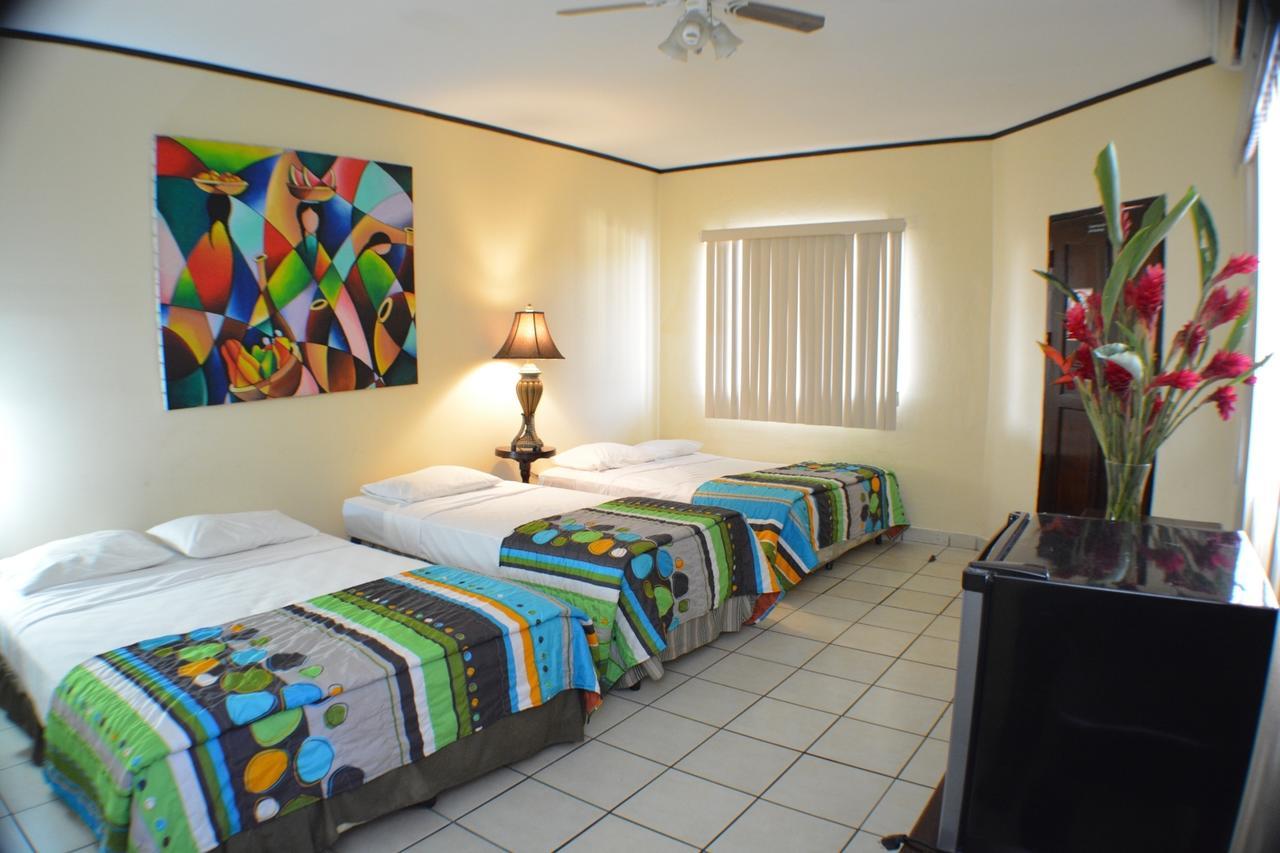Hotel Los Balcones De 奇南德加 外观 照片