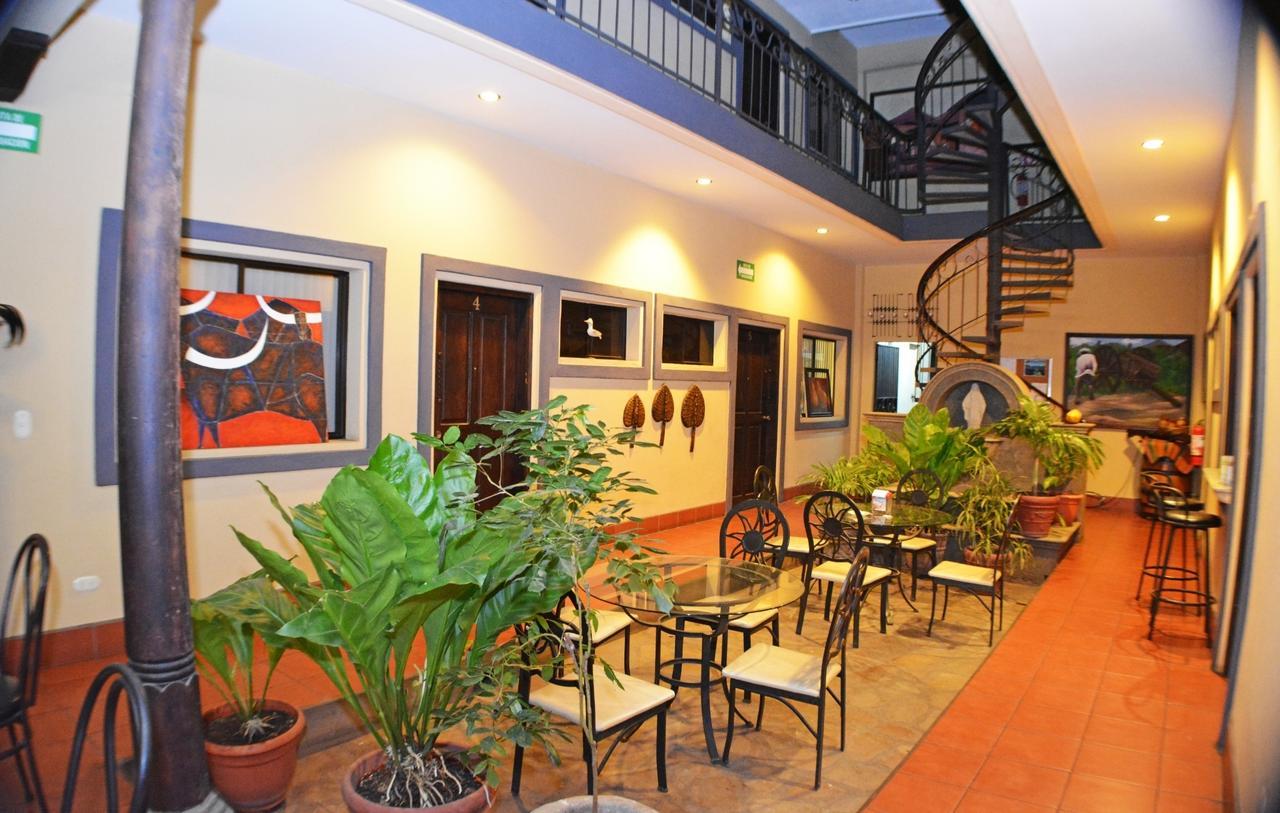 Hotel Los Balcones De 奇南德加 外观 照片