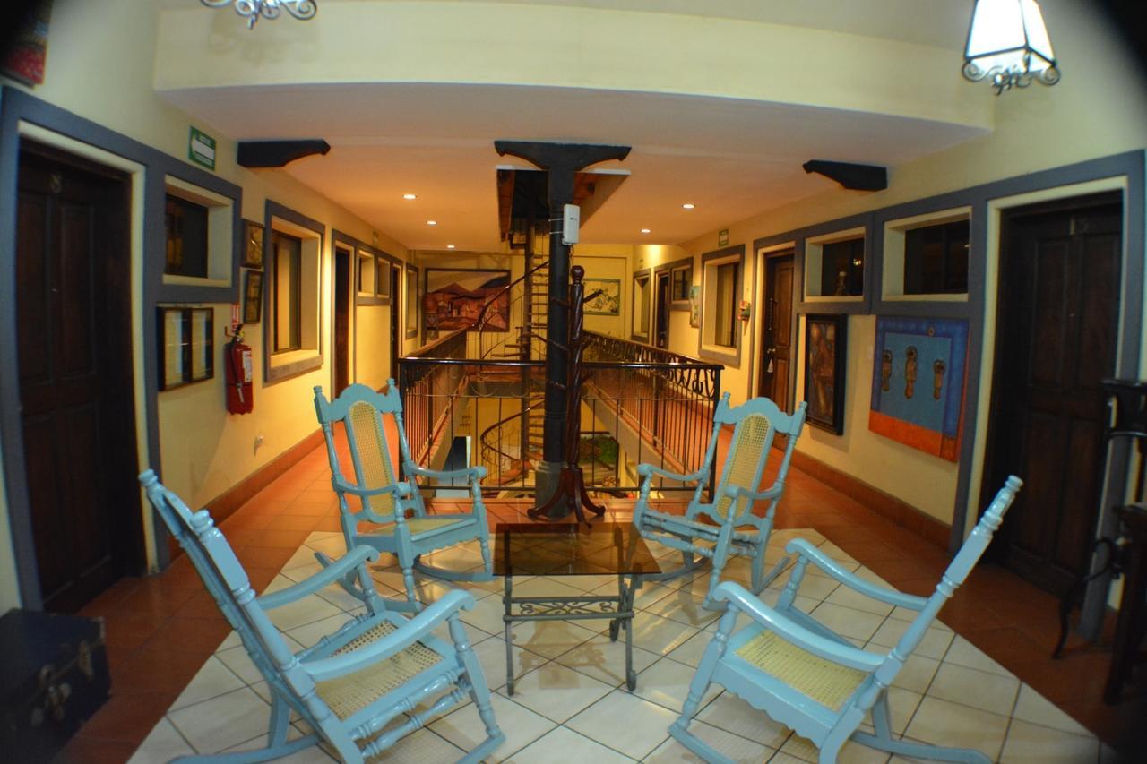 Hotel Los Balcones De 奇南德加 外观 照片