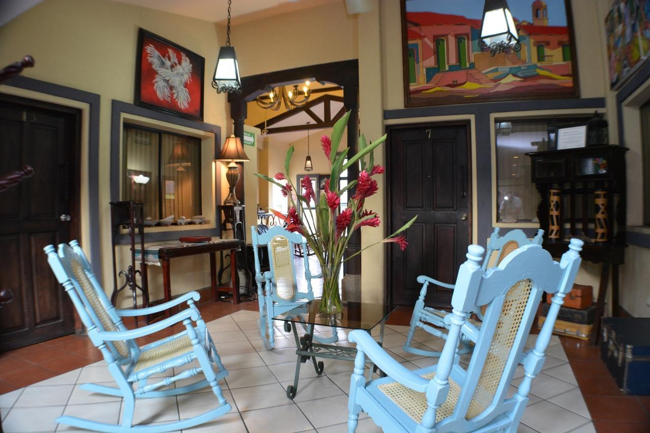 Hotel Los Balcones De 奇南德加 外观 照片
