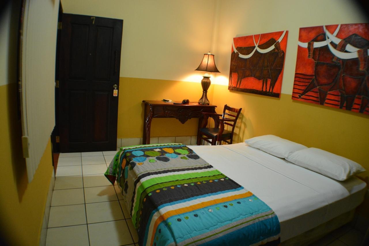 Hotel Los Balcones De 奇南德加 外观 照片